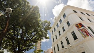 Recife | Paço do Frevo e OEI assinam projeto de incentivo ao empreendedorismo jovem na área de economia criativa