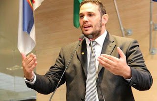 No Recife, Lei de autoria do vereador Eriberto Rafael suspende prazos de validade de concursos públicos No Recife, Lei de autoria do vereador Eriberto Rafael suspende prazos de validade de concursos públicos