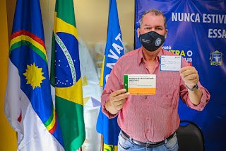 Gravatá | “Com a permissão de Deus, a vida e a ciência venceram”, diz Neném de Uruçu após apresentação do plano de vacinação contra covid-19 Gravatá | “Com a permissão de Deus, a vida e a ciência venceram”, diz Neném de Uruçu após apresentação do plano de vacinação contra covid-19