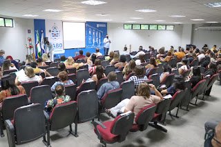 Cabo | Sob comando de Betinho Gomes, secretaria de Educação faz primeira reunião entre gestores para alinhamento de ações Cabo | Sob comando de Betinho Gomes, secretaria de Educação faz primeira reunião entre gestores para alinhamento de ações