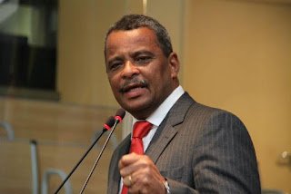 Recife | Luiz Eustáquio reprova fala de Bolsonaro sobre 200 mil mortes por covid no Brasil e pede urgência em “plano de vacinação em massa” Recife | Luiz Eustáquio reprova fala de Bolsonaro sobre 200 mil mortes por covid no Brasil e pede urgência em “plano de vacinação em massa”