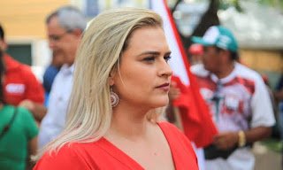 Marília desmente fake news e reafirma apoio a Baleia Rossi: “Pelo Brasil, pela democracia, contra Bolsonaro” Marília desmente fake news e reafirma apoio a Baleia Rossi: “Pelo Brasil, pela democracia, contra Bolsonaro”
