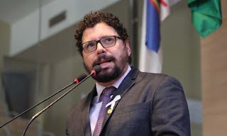 Recife | Ivan Moraes propõe criação de Renda Mínima Permanente para recifenses mais pobres Recife | Ivan Moraes propõe criação de Renda Mínima Permanente para recifenses mais pobres