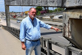 Gravatá | Indicações de Neném de Uruçu sugerem manutenção de passarela na BR-232 e construção de ponte no Riachão do Caranguejo Gravatá | Indicações de Neném de Uruçu sugerem manutenção de passarela na BR-232 e construção de ponte no Riachão do Caranguejo
