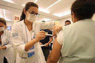 Coronavirus: um ano após 1º caso no Brasil, Senado aposta em vacinação para mudar rumo da pandemia no país Coronavirus: um ano após 1º caso no Brasil, Senado aposta em vacinação para mudar rumo da pandemia no país