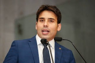 Alepe: Comissão de Justiça acata proposta para dar visibilidade a pessoas em situação de rua; projeto é do deputado João Paulo Costa Alepe: Comissão de Justiça acata proposta para dar visibilidade a pessoas em situação de rua; projeto é do deputado João Paulo Costa