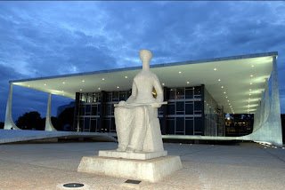 Armas: Rede, PT e PSOL  questionam decretos que flexibilizam regras de aquisição e porte
