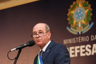 Fernando Azevedo e Silva diz que deixa o Ministério da Defesa