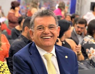 Professores podem ter prioridade no atendimento psicológico em Pernambuco