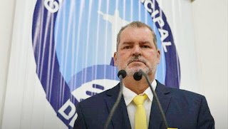 Gravatá | Neném de Uruçu  solicita recuperação do banheiro público de Uruçu-Mirim