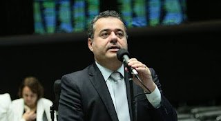 Emendas de Danilo Cabral à PEC Emergencial propõe auxílio a R$ 600