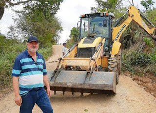 Gravatá | Manutenção da estrada que liga Mandacaru a Uruçu-Mirim: Neném de Uruçu destaca requerimento atendido Gravatá | Manutenção da estrada que liga Mandacaru a Uruçu-Mirim: Neném de Uruçu destaca requerimento atendido