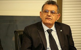 Deputado quer fortalecer escolas na luta contra assédio e feminicídio Deputado quer fortalecer escolas na luta contra assédio e feminicídio
