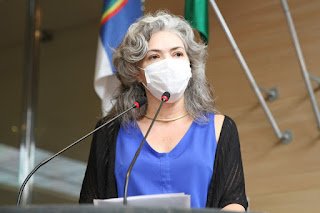 Fiscalização de volta às aulas presenciais na rede municipal de ensino provoca debate entre oposição e base do governo na Câmara Fiscalização de volta às aulas presenciais na rede municipal de ensino provoca debate entre oposição e base do governo na Câmara