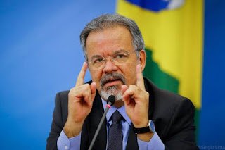 Jungmann vai à Justiça contra Dallagnol por diálogos da Lava-Jato