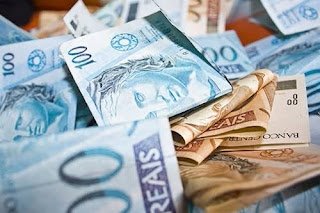 Mais de R$ 3,2 bilhões, do último FPM de março, serão transferidos na terça-feira Mais de R$ 3,2 bilhões, do último FPM de março, serão transferidos na terça-feira