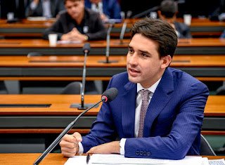 Silvio Costa Filho é escolhido para substituir João Roma na Comissão da Reforma Tributária