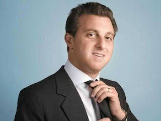 Sem chances para Luciano Huck disputar a presidência em 2022; apresentador ficará no lugar de Faustão
