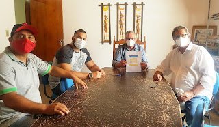 Câmara de Vereadores de Sertânia repassa quase um milhão e meio de reais para a Prefeitura Câmara de Vereadores de Sertânia repassa quase um milhão e meio de reais para a Prefeitura