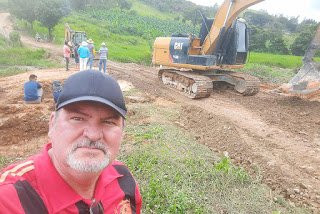 Gravatá | Neném de Uruçu solicita e prefeitura constrói passagem molhada no Sítio Riacho do Caranguejo