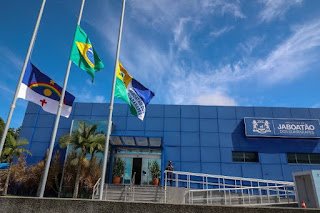 Gestores da Saúde de Jaboatão são multados por irregularidades em licitações Gestores da Saúde de Jaboatão são multados por irregularidades em licitações