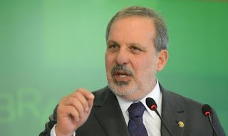 Armando defende ampliação de recursos para apoio a microempresas Armando defende ampliação de recursos para apoio a microempresas