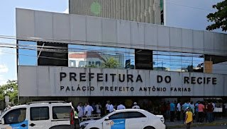 TCE: Autarquia da prefeitura do Recife deixa de gastar R$ 1,7 milhão após auditoria TCE: Autarquia da prefeitura do Recife deixa de gastar R$ 1,7 milhão após auditoria