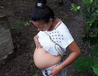 Mãe registra queixa na polícia após morte de bebê na UPA de Timbaúba
