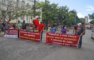 Recife | Protesto de servidores públicos contra Reforma da Previdência proposta por João Campos marca Dia do Servidor Público Aposentado