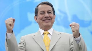 R.R Soares recebe alta após internação por covid-19 e agradece: “Obrigado, senhor!” R.R Soares recebe alta após internação por covid-19 e agradece: “Obrigado, senhor!”