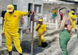 Recife | Pedido de Natália de Menudo é atendido e Avenida Mustardinha recebe manutenção na rede de esgoto; Vereadora acompanhou o trabalho de perto Recife | Pedido de Natália de Menudo é atendido e Avenida Mustardinha recebe manutenção na rede de esgoto; Vereadora acompanhou o trabalho de perto