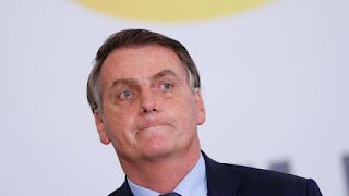 Rosa Weber nega pedido da PGR para suspender notícia-crime contra Bolsonaro Rosa Weber nega pedido da PGR para suspender notícia-crime contra Bolsonaro