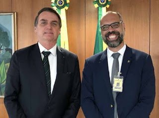 MPF denuncia blogueiro bolsonarista Allan dos Santos por ameaças ao ministro Luís Roberto Barroso