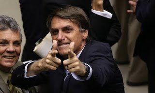 Bolsonaro chama de ‘idiota’ quem defende comprar feijão em vez de fuzil, e fala repercute