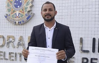 Vereador do PDT de Limoeiro tem mandato cassado após denúncia de candidatura feminina laranja do partido em 2020 Vereador do PDT de Limoeiro tem mandato cassado após denúncia de candidatura feminina laranja do partido em 2020