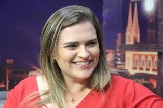 Senado aprova projeto de Marília que defende distribuição gratuita de absorventes em escolas da rede pública de ensino Senado aprova projeto de Marília que defende distribuição gratuita de absorventes em escolas da rede pública de ensino