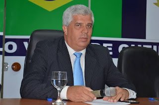Jorge Luís é novamente afastado da presidência da Câmara de Chã Grande Jorge Luís é novamente afastado da presidência da Câmara de Chã Grande
