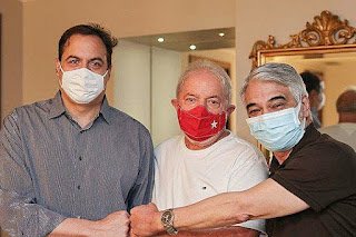 Paulo Câmara e Humberto Costa se reúnem com Lula em Brasília Paulo Câmara e Humberto Costa se reúnem com Lula em Brasília