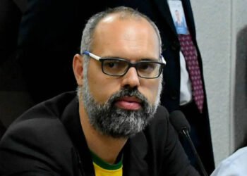 Blog bolsonarista Terça Livre encerra atividades, diz fundador
