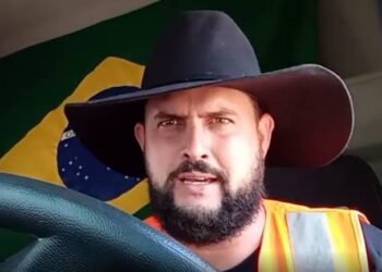 Caminhoneiro bolsonarista que estava foragido se apresenta à PF em SC