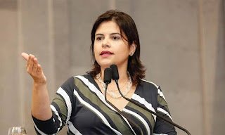 Priscila Krause apela a Paulo Câmara por redução de imposto na conta de luz Priscila Krause apela a Paulo Câmara por redução de imposto na conta de luz