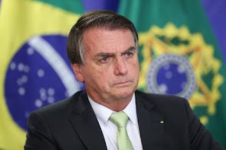 Avaliação negativa do governo Bolsonaro salta de 48% para 53%