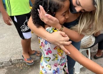 Recife | Natália de Menudo garante a alegria das crianças nos Bairros do Bongi e Mustardinha