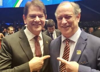 PF cumpre mandados contra Cid e Ciro Gomes por esquema de corrupção