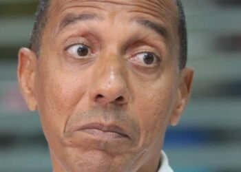 Prefeito de Olinda exonera ocupantes de todos os 400 cargos comissionados