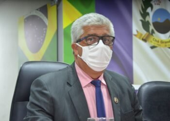 Jorge Luís volta a assumir a presidência da Câmara de Chã Grande Jorge Luís volta a assumir a presidência da Câmara de Chã Grande