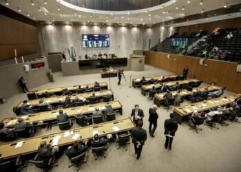 Alepe aprova repasse de 40 milhões do Tribunal de Justiça para o Governo do Estado
