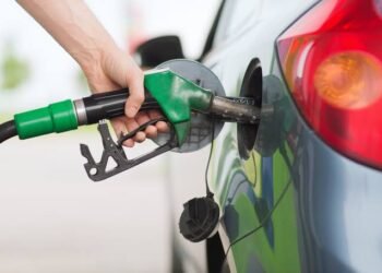 Após anúncio de reajustes, postos no Recife vendem gasolina com preços entre R$ 6,97 e R$ 7,09