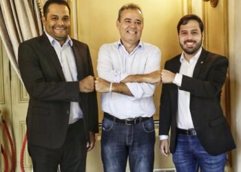 Danilo recebe apoio dos dois lados da política de Feira Nova