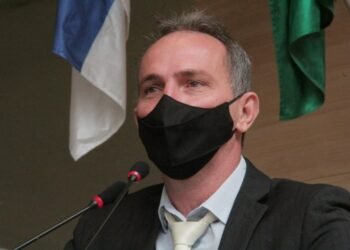 Recife: Waldomiro Amorim defende uso de armas pelos guardas e condena invasão a igrejas